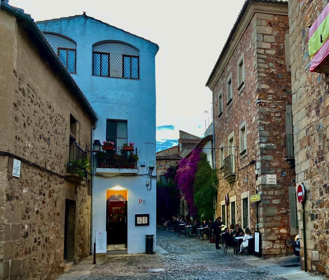 Apartamentos Las Buganvillas Caces エクステリア 写真