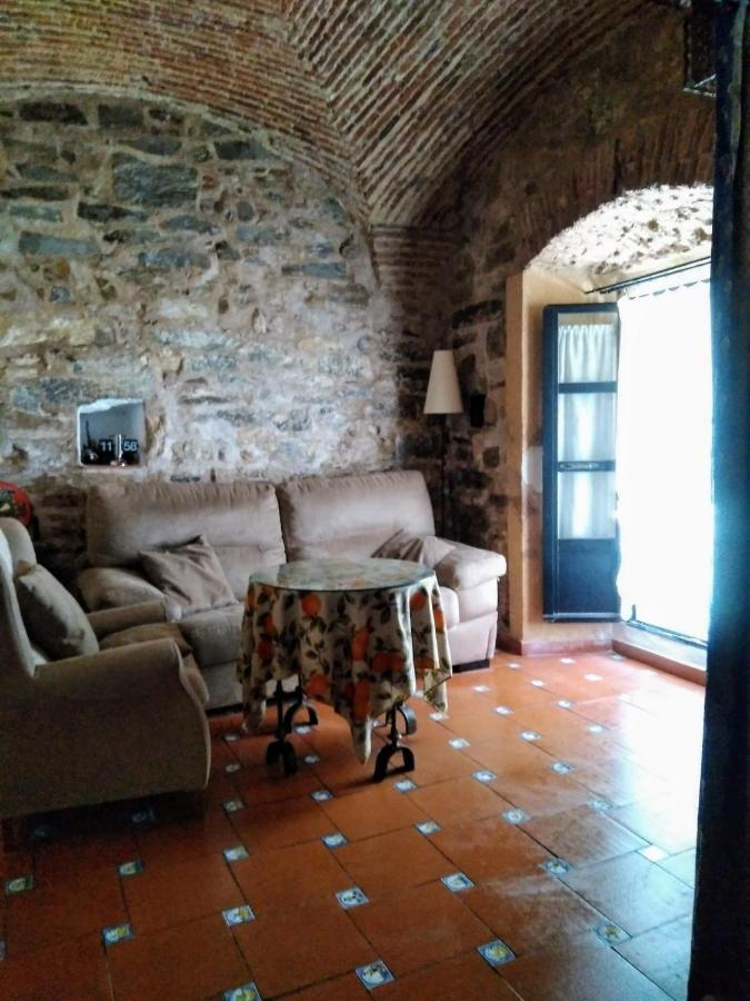 Apartamentos Las Buganvillas Caces エクステリア 写真