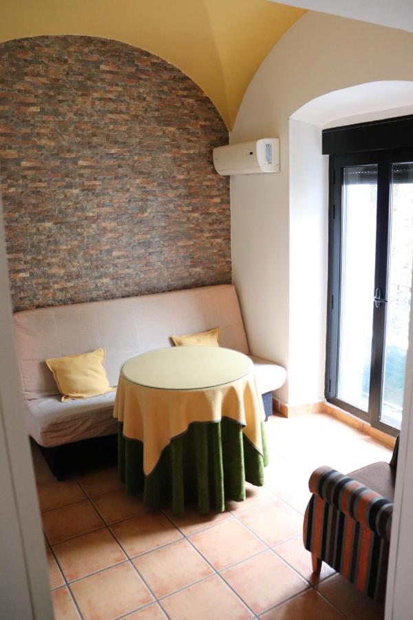 Apartamentos Las Buganvillas Caces エクステリア 写真